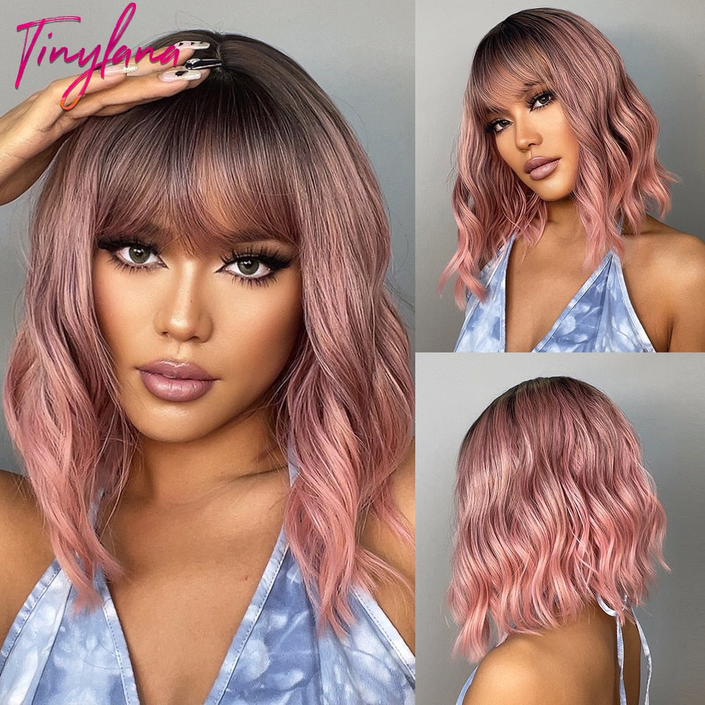 Short Wavy Dark Brown Mixed Golden Wigs with Bangs Black Blonde Bob Synthetic Hair for Women Natural Cosplay Heat Resistant Wig