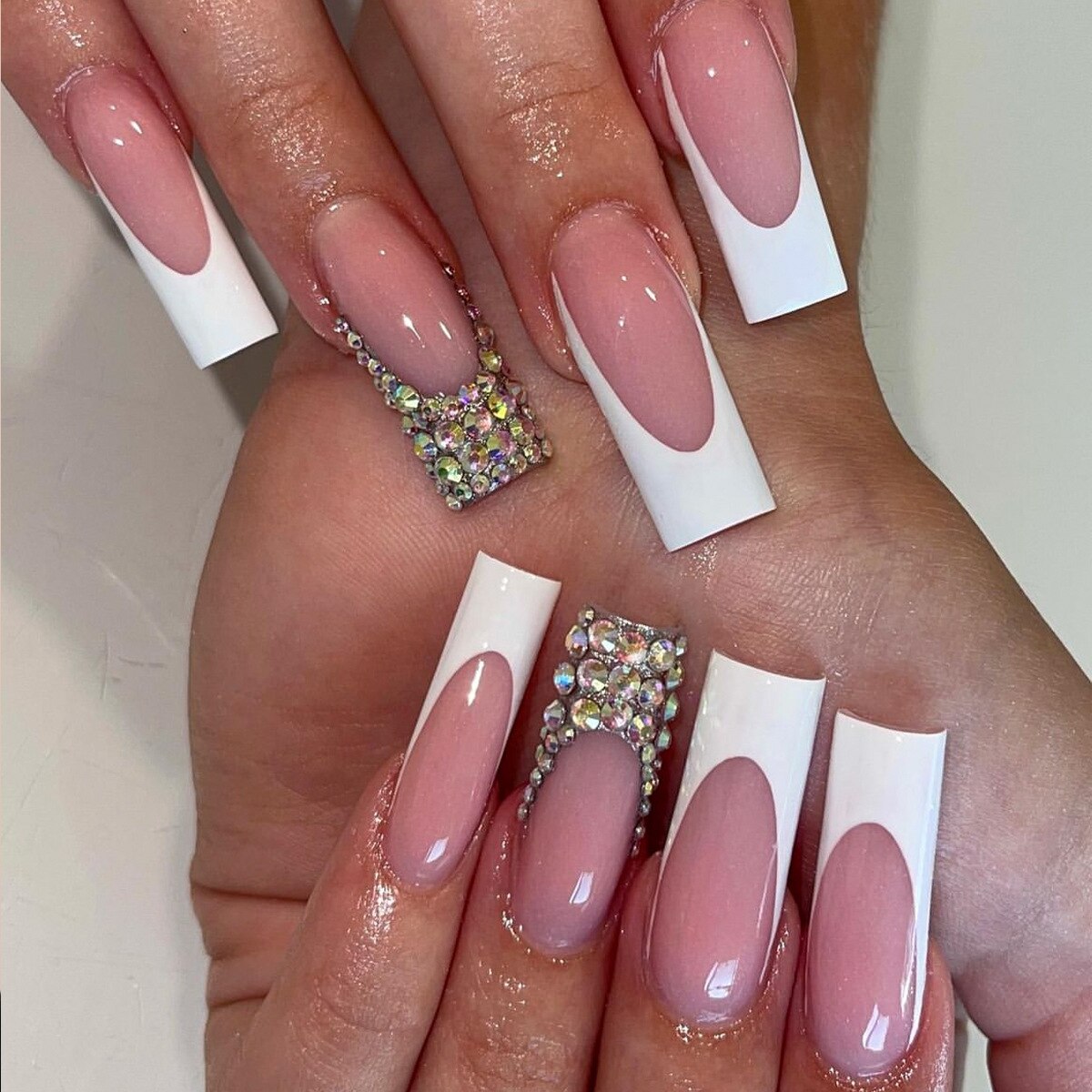 24pcs detachable Extra Long Square head French artificial nails with Diamond acrylic press on nails coffin fake nails with glue