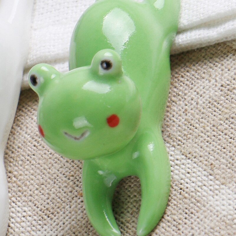 Japanese Style Underglaze Ceramic animals Chopstick Holder Tableware Restaurant Simple Oval Spoon Bracket Utensil For Kitchen