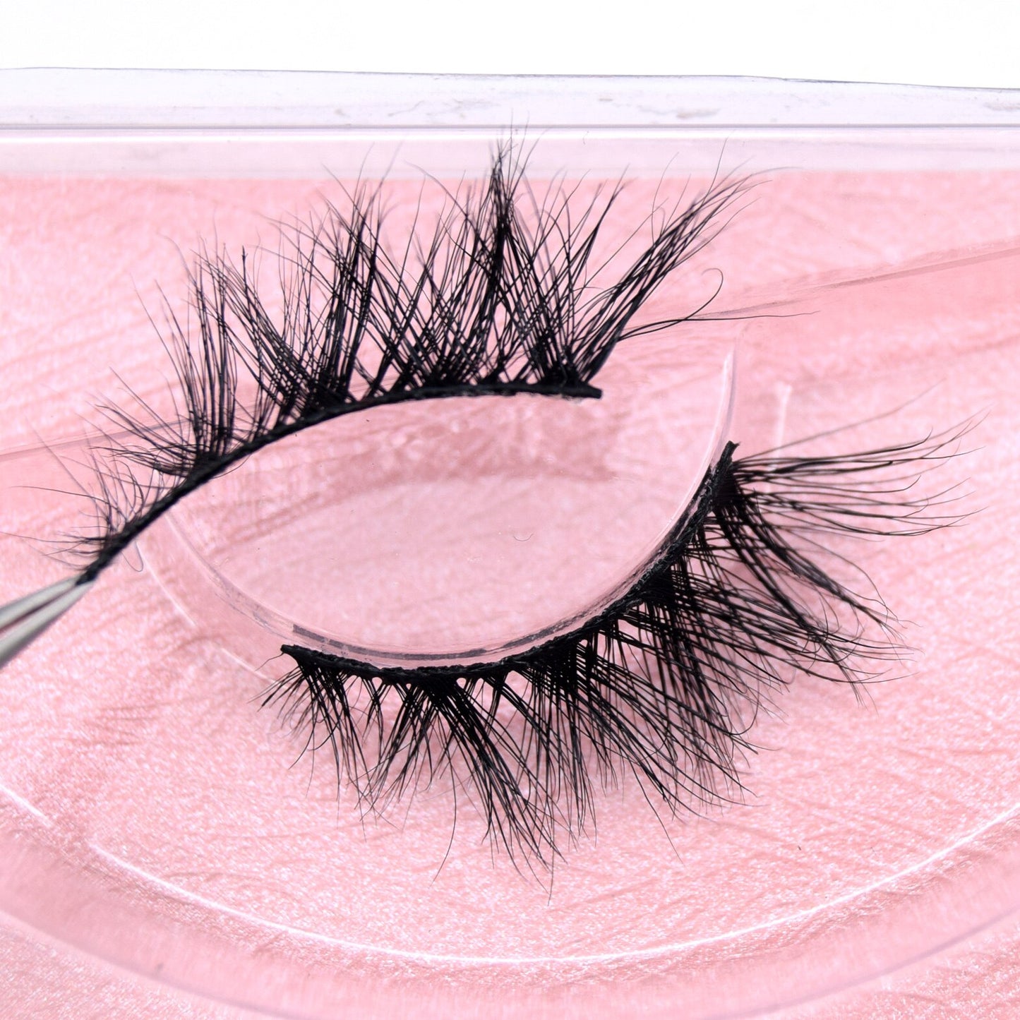 Half Mink Lashes False Eyelashes Hand Up Natural Long Mink Lashes Cruelty Free Crisscross Fake Eyelashes