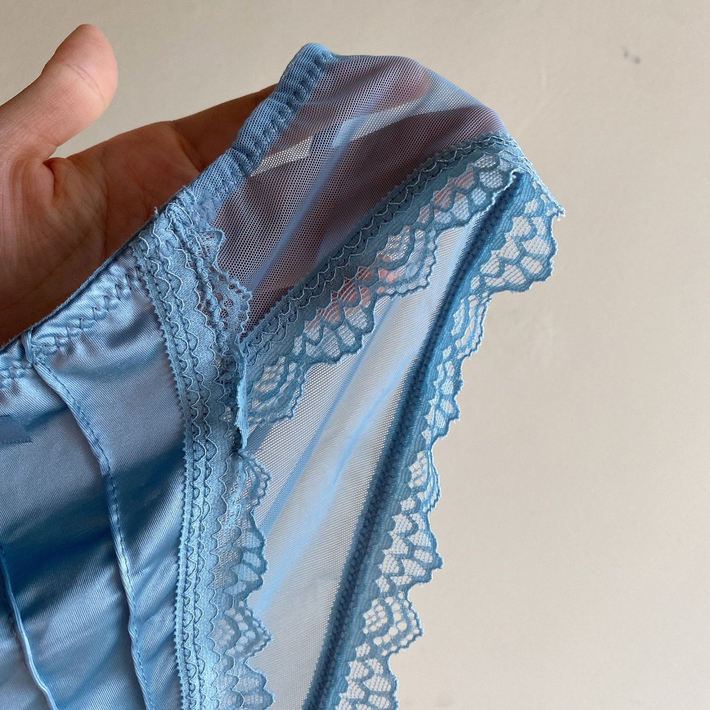 Vintage Satin Panties Soild Color Breathable Underwear Women French Sexy Lace Bow Lingerie Female Mid-waist Thin Mesh Briefs