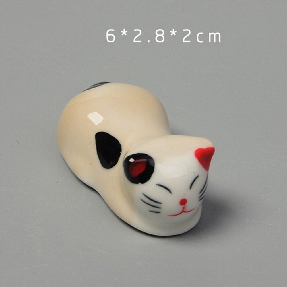 Cute Dumpling Shape Ceramic Chopsticks Holder Stand Chopstick Rack Pillow Japanese Style Kitchen Tableware Tools
