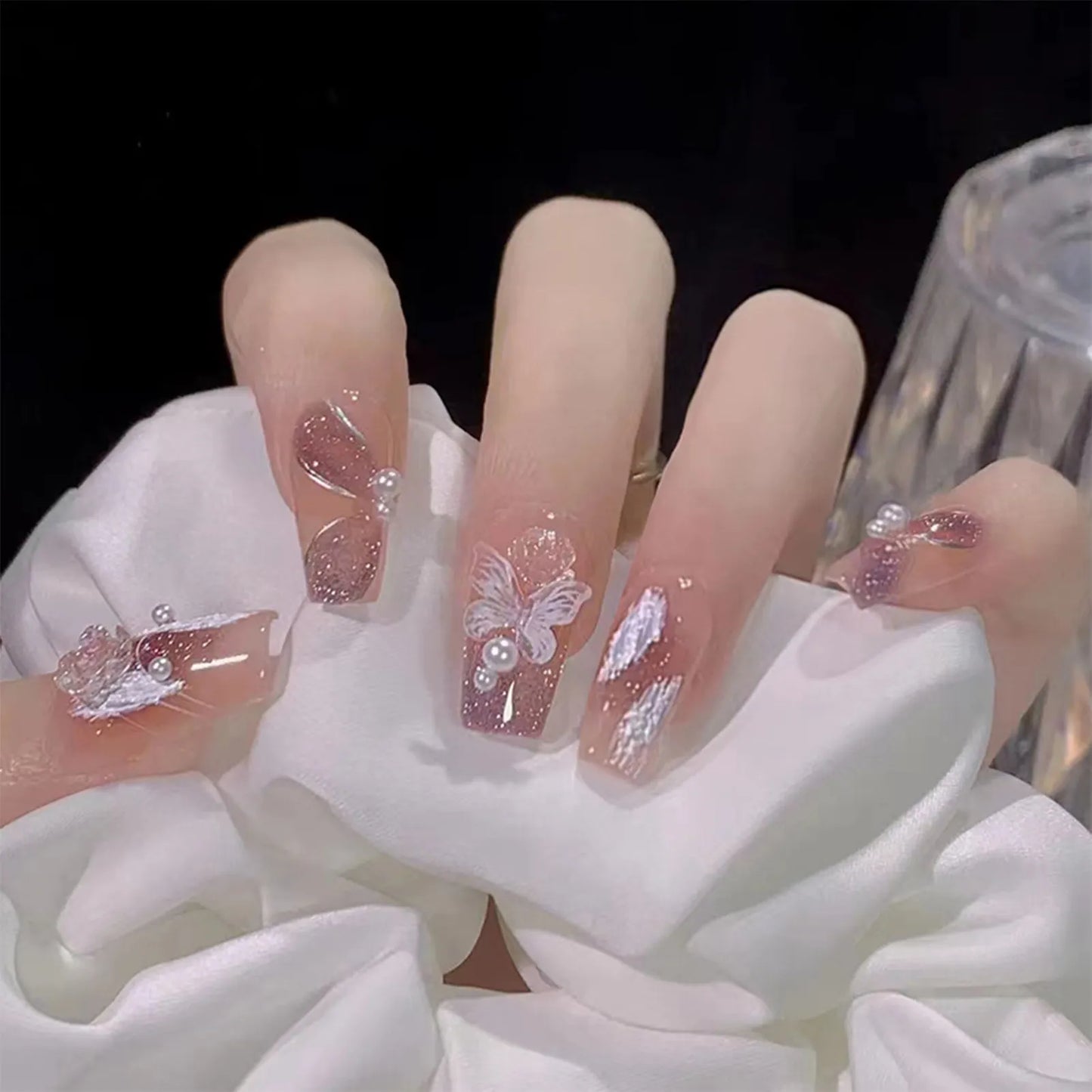 Medium Length Fake Nails 3D Flower Pearl Designs Nude Pink Color Press on Nails Ballerina False Nails for Women DIY Manicure