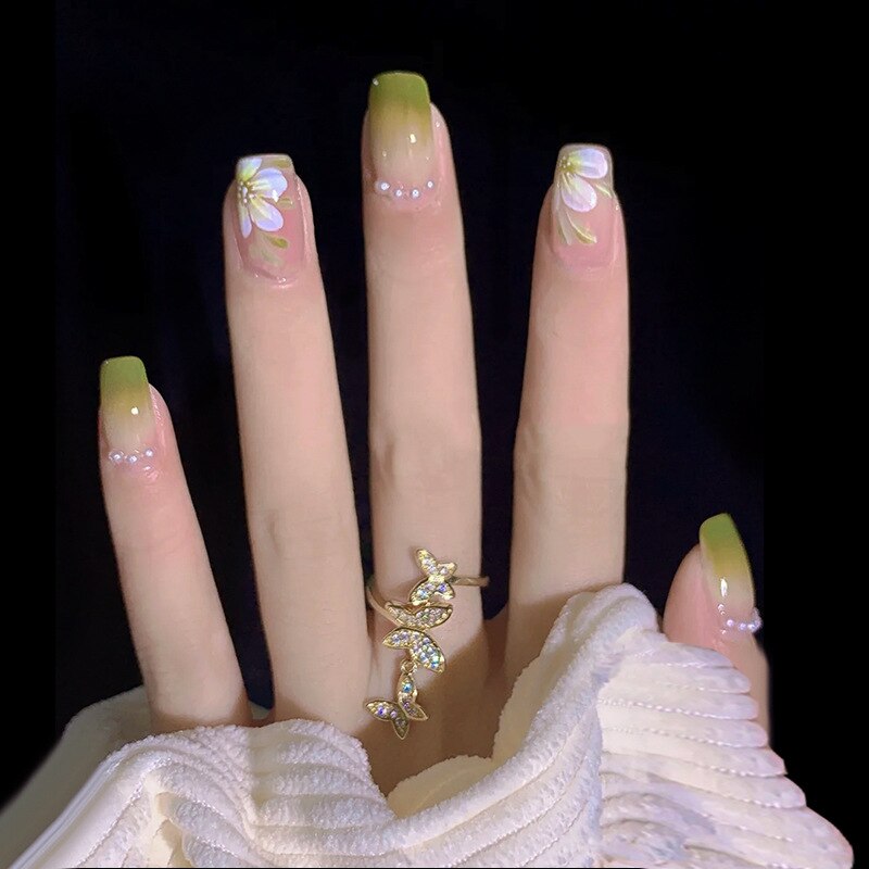 24Pcs Cute Short Square Head False Nails Pink Heart 3D Bow Design Fake Nail with Pearl Rhinestones Full Cover Press on Nail Tip