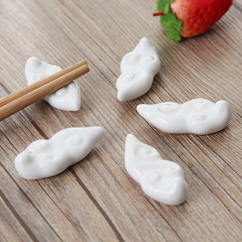 Cute Dumpling Shape Ceramic Chopsticks Holder Stand Chopstick Rack Pillow Japanese Style Kitchen Tableware Tools