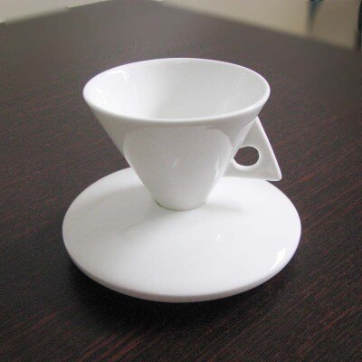 Conical Ceramic Coffee Cup Drip Type Milk Mug Pure White Pointed Cups Saucer Bone Porcelain Cups Couple 70ml