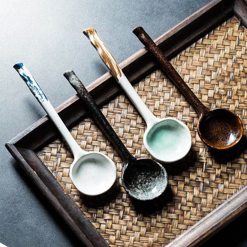 Ceramic Soup Spoon Japanese Tableware Eating Spoon Creative Long handle Spoons Kitchen Cooking Utensil Tool Teaspoon