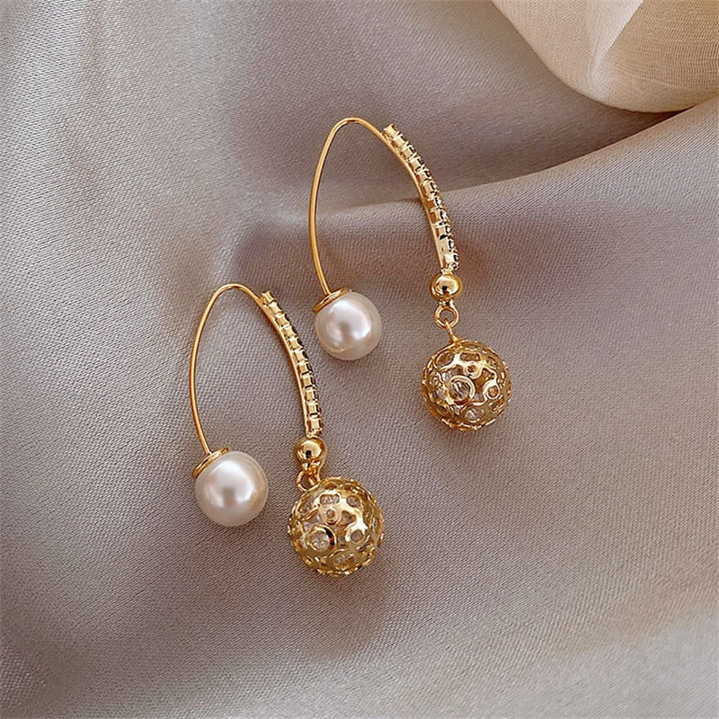 Moon Dangle Earrings Temperament Pearl Cherry Cat Rhinestone Pendant Earring Girl Party Jewelry Gift