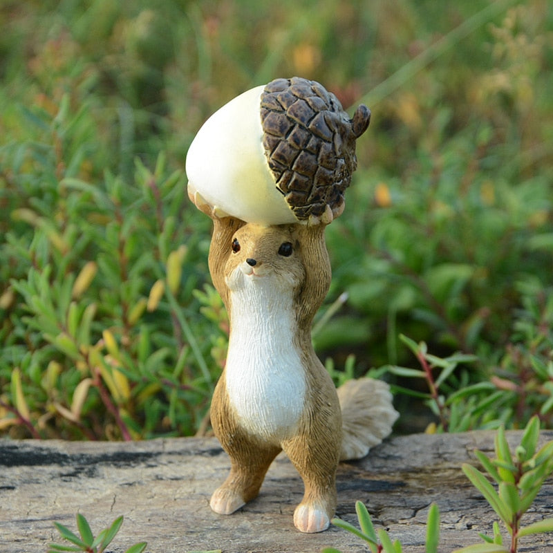 Everyday Collection Squirrel Animal Figurine Miniatures Fairy Garden Ornaments Home Decoration Friends Gift Bonsai Decor