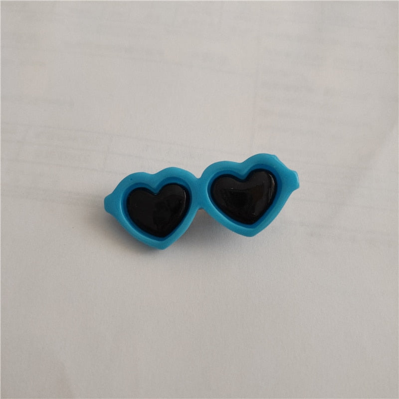 1 pc Pet Lovely Heart Sunglasses Hairpins Pet Dog Bows Hair Clips for Puppy Dogs Cat Yorkie Teddy Pet Hair Decor