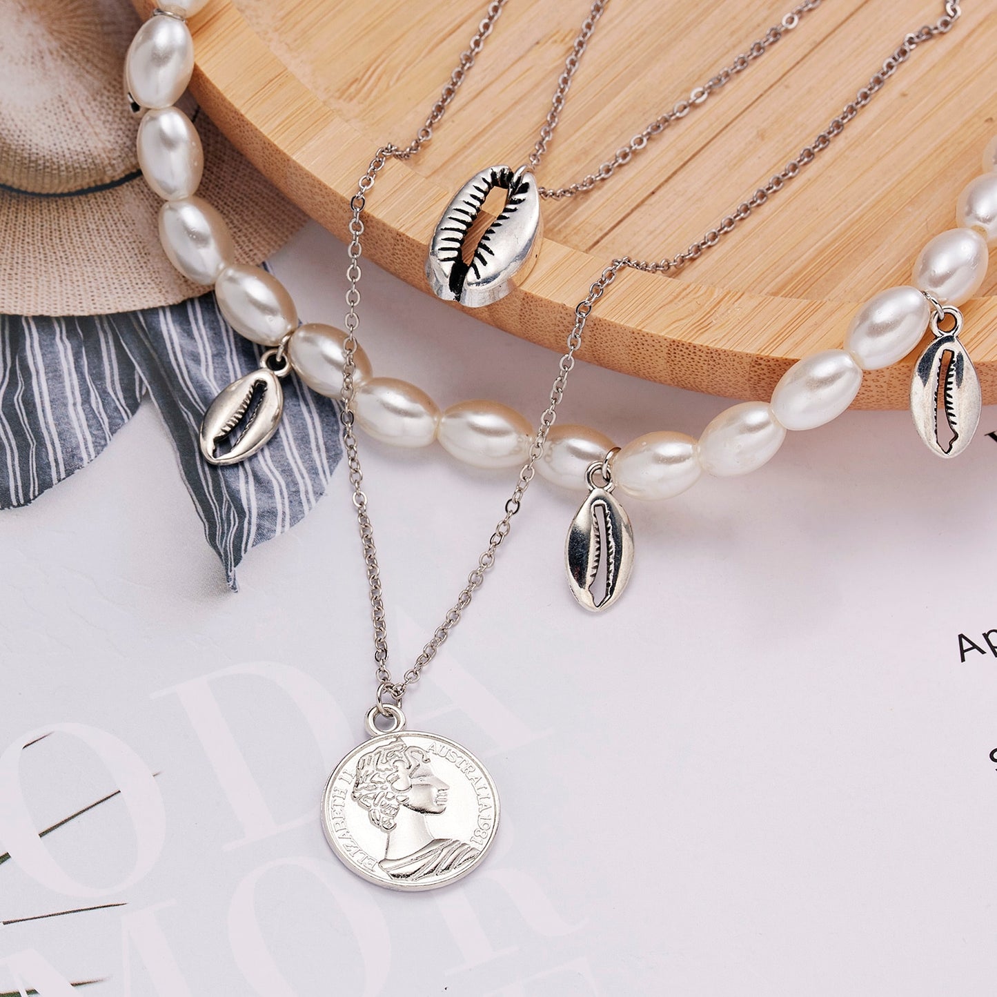 Vintage Multilayer Butterfly Pearl Necklace For Women Gold Color Sun Star Pearl Choker Necklaces Jewelry Gift