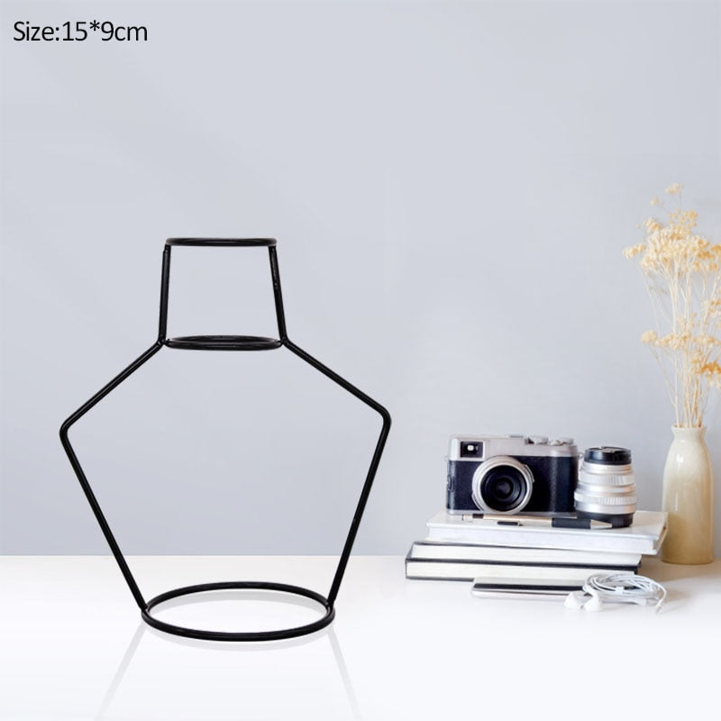 Retro Iron Line Table Flowers Vase Pot Ornament Metal Plant Holder Nordic Styles Flower Vase Home Garden Decorations Wedding