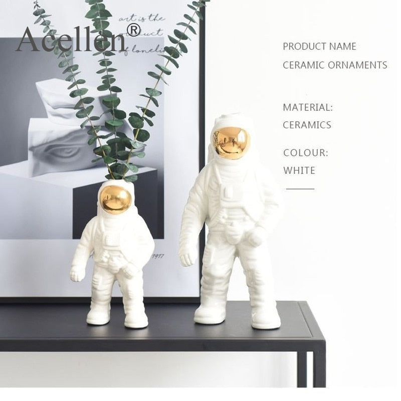 Nordic Astronaut Porcelain Figurines Ceramic Vase Home Decor Modern Tabletop Space Man Sculpture Home Decoration Accessories