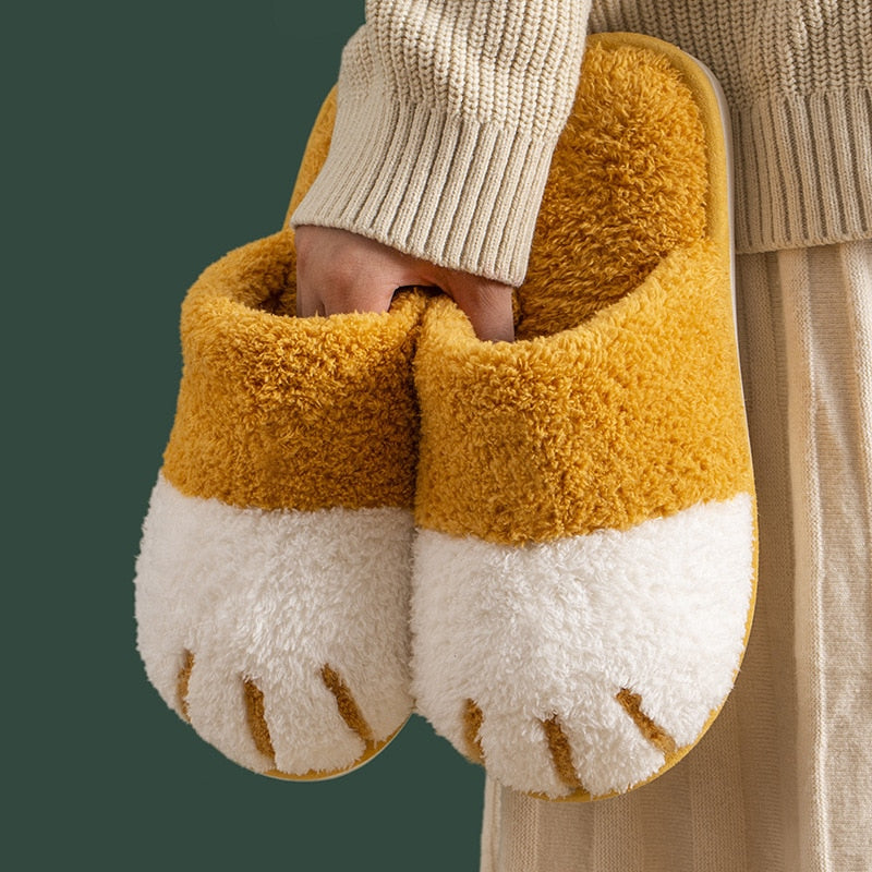 Winter Warm Plush Slippers Cute Cat Paw Designer House Women Fur Slippers Floor Mute Bedroom Lovers Indoor Fluffy Shoes