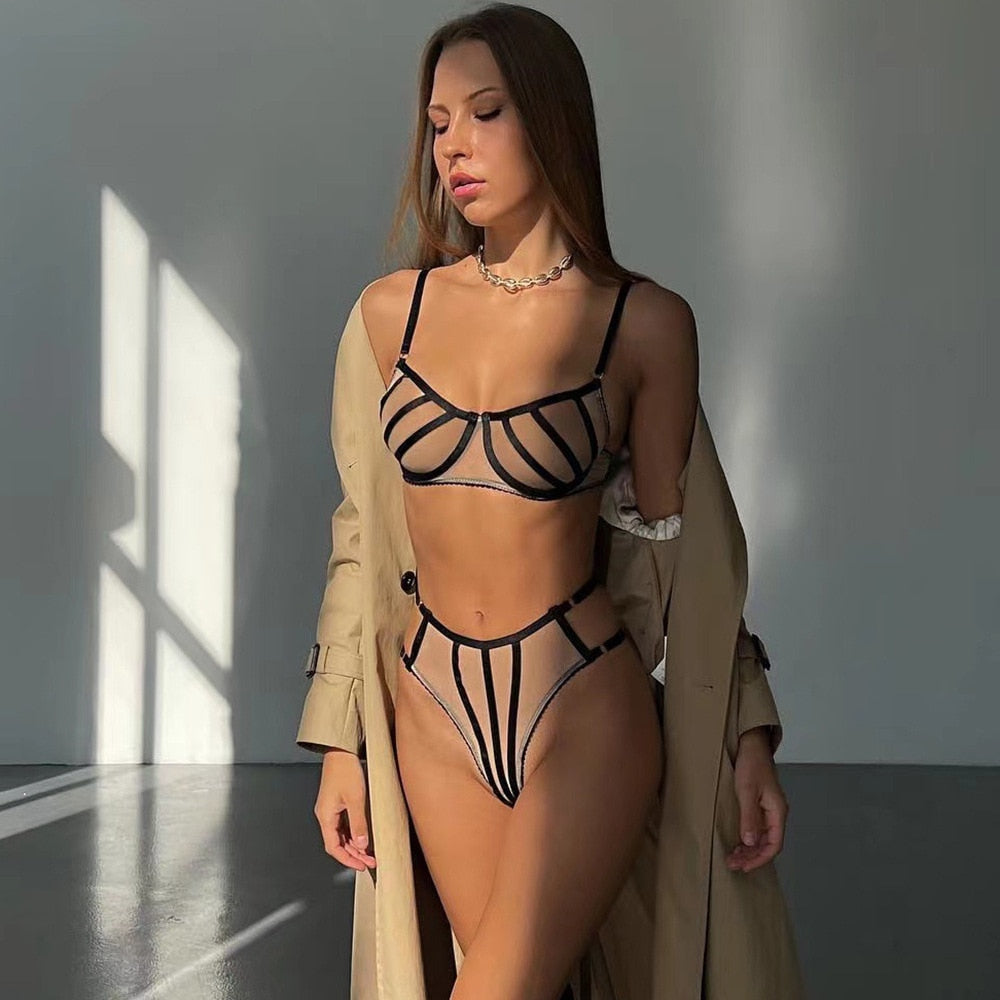 Sensual Lingerie Seamless Bra 3-Piece Nude Underwear Without Censorship Bilizna Set Of Sex Sheer Lace Garter Belt Sets