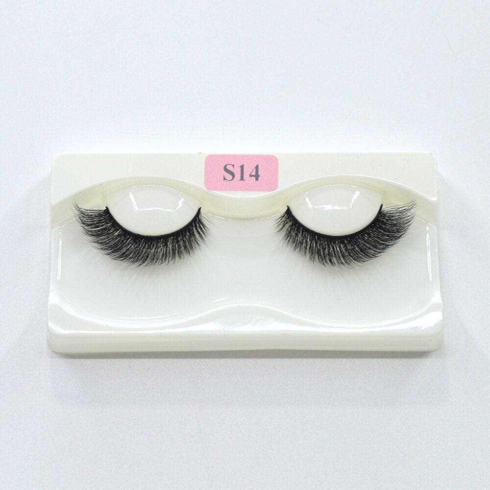 1Pairs Cat Eye Lashes Faux Mink Eyelashes Natural long Full Strip Lashes Winged End Eye Elongated Fake Lashes Soft Eyelashes