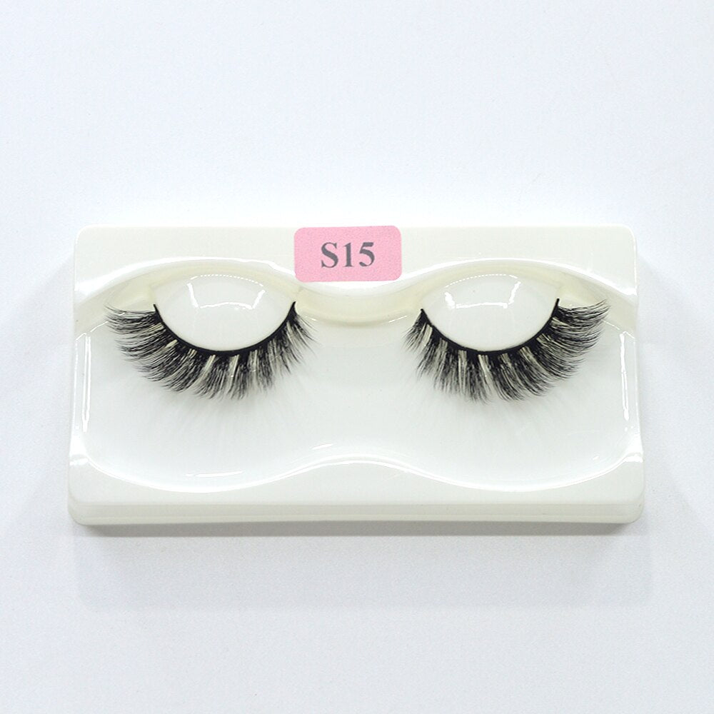 1Pairs Cat Eye Lashes Faux Mink Eyelashes Natural long Full Strip Lashes Winged End Eye Elongated Fake Lashes Soft Eyelashes