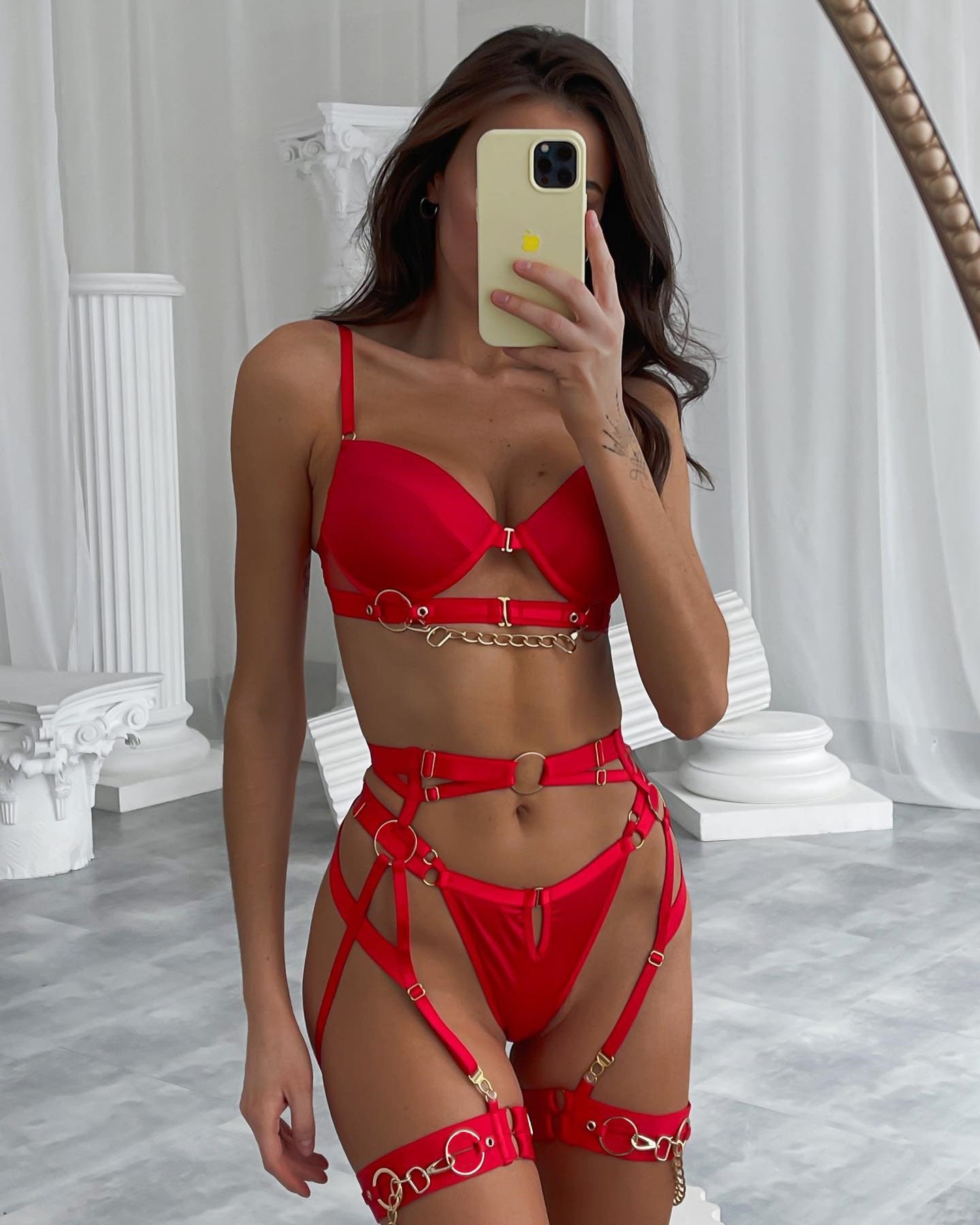 Fine Lingerie Sexy Fancy Underwear 5-Piece Delicate Luxury Erotic Sets With Chain Bra And Panty Set Garters Intimate