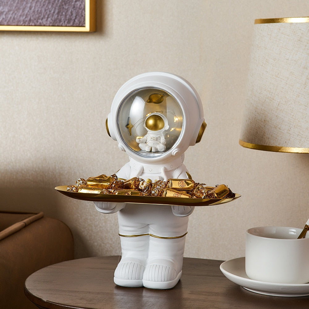 Creative Astronaut Statue Storage Tray Nordic Home Decor Desk Storage Astronaut Figurine Living Room Table Decor Key Storage
