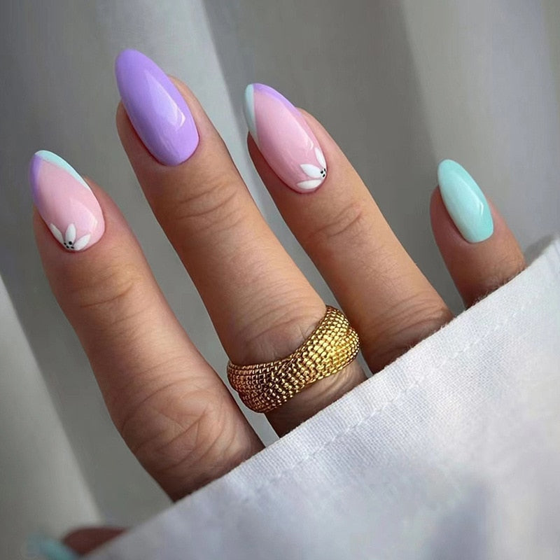 24pcs Almond Full Cover y2k black Sweet Fake Nails with glue cool Stiletto press on nails French artificial Nails With designs