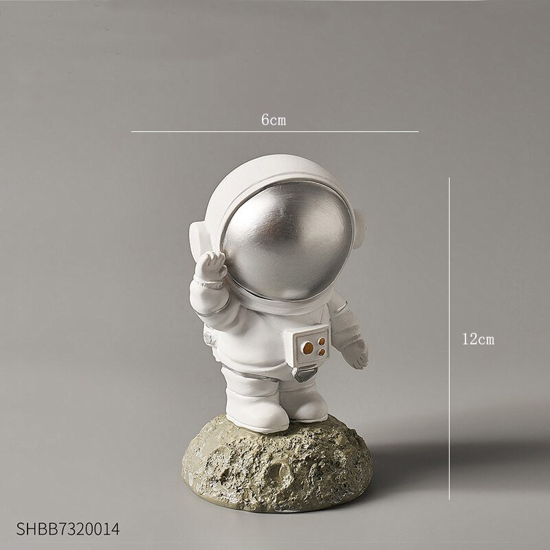nordic home decoration accessories living room desk decor Figurine miniatures astronaut decorative figures figurine astronaut