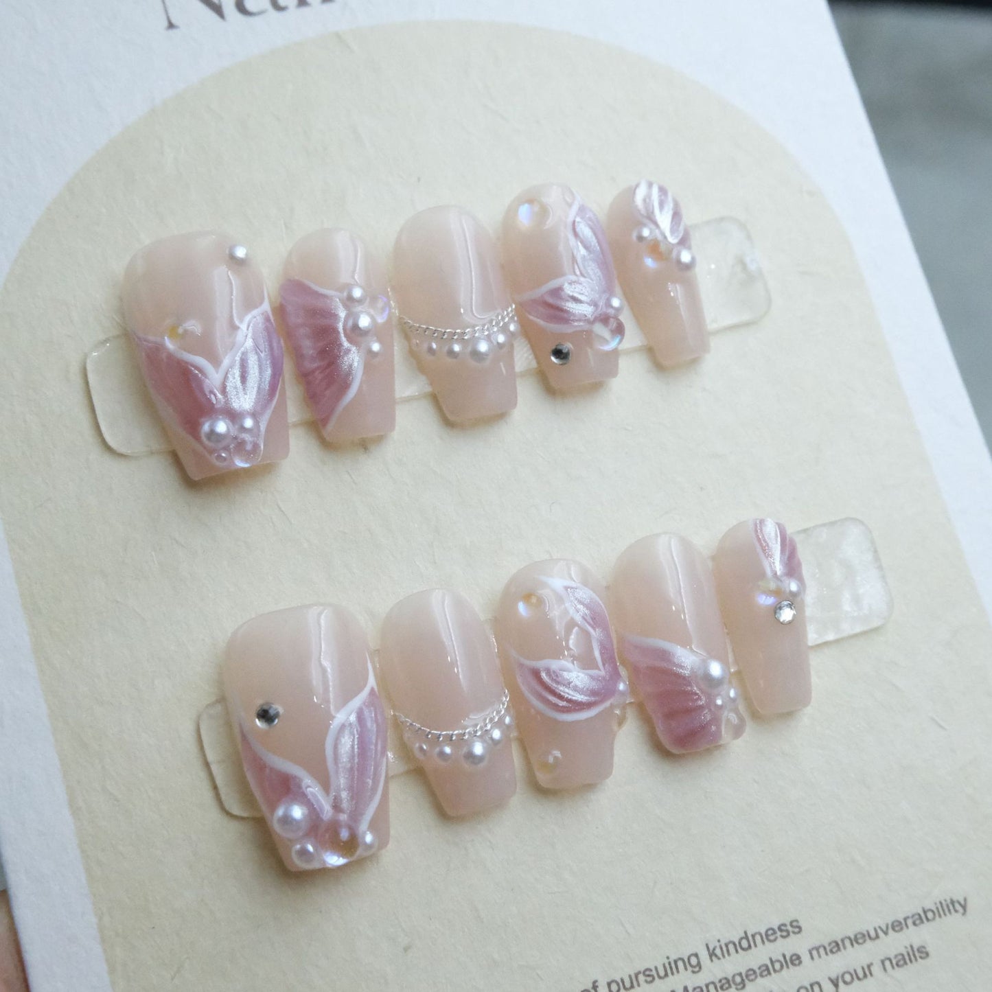 Fishtail Style Handmade Fake Nail Pink And  Blue With Pearls Medium T-shaped Removable And Reuse Press On Nail Sticker With Glue