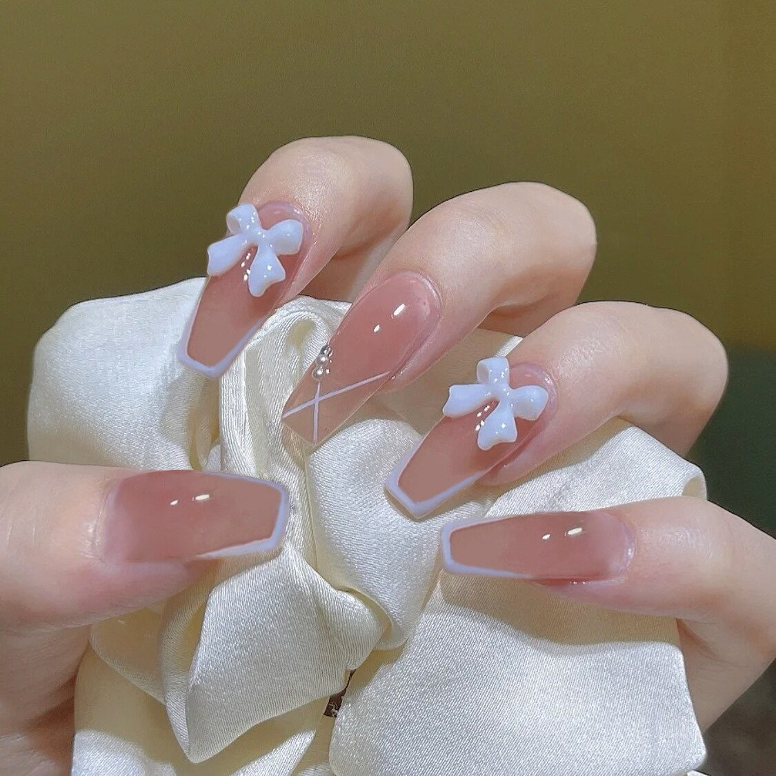 24pcs Butterfly decorated false nails Removable Long Paragraph Manicure fake nail tips full cover acrylic for girls nail