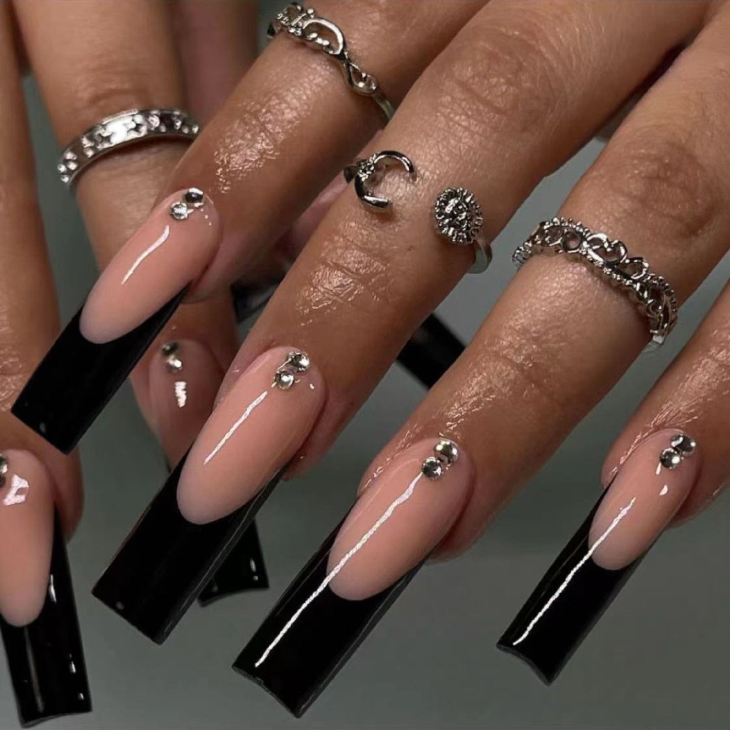 24Pcs Wearable False Nails with glue Long Ballerina Pink Press On Nails French Full Cover Coffin Fake Nails tip with rhinestones