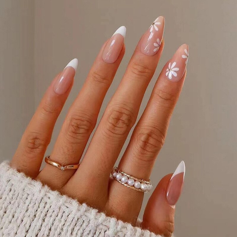 24pcs Almond Full Cover y2k black Sweet Fake Nails with glue cool Stiletto press on nails French artificial Nails With designs