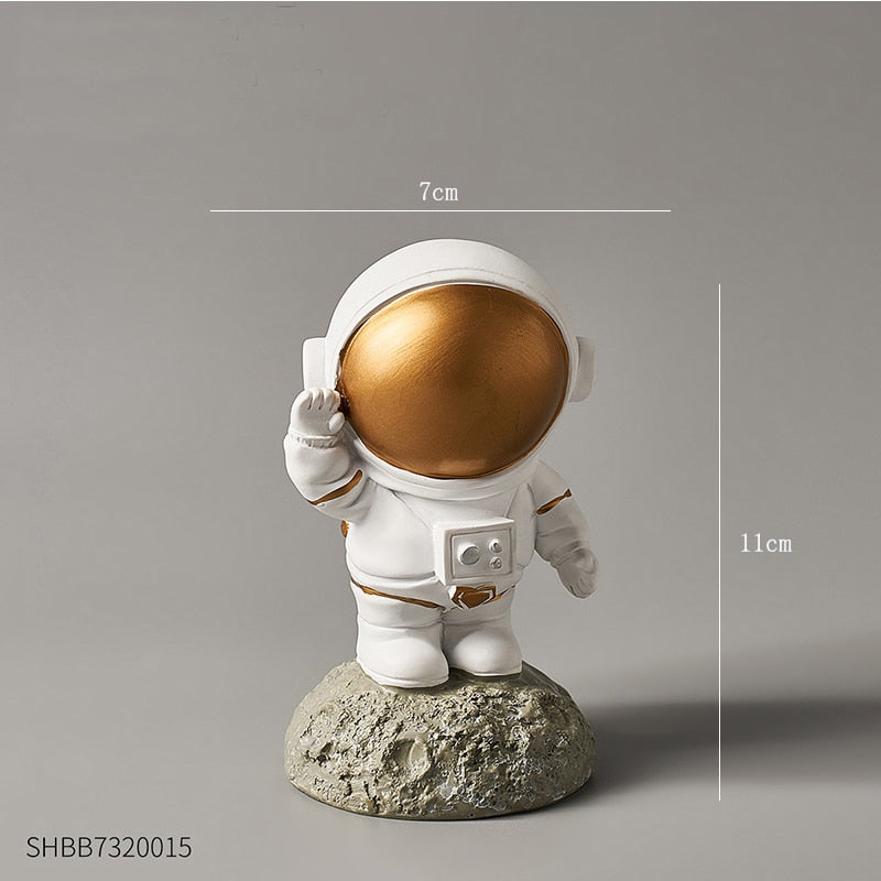 nordic home decoration accessories living room desk decor Figurine miniatures astronaut decorative figures figurine astronaut