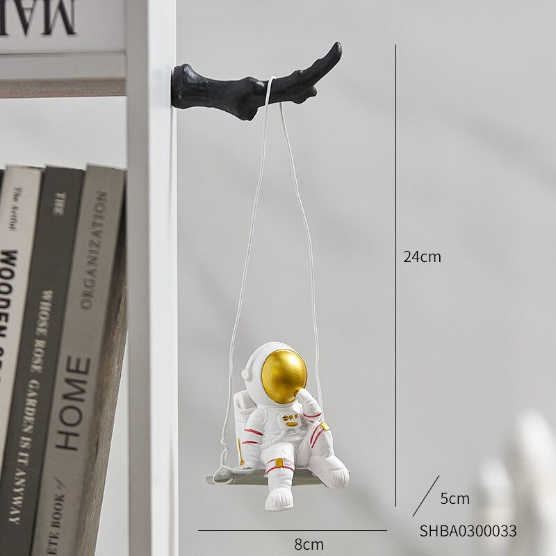 nordic home decoration accessories living room desk decor Figurine miniatures astronaut decorative figures figurine astronaut