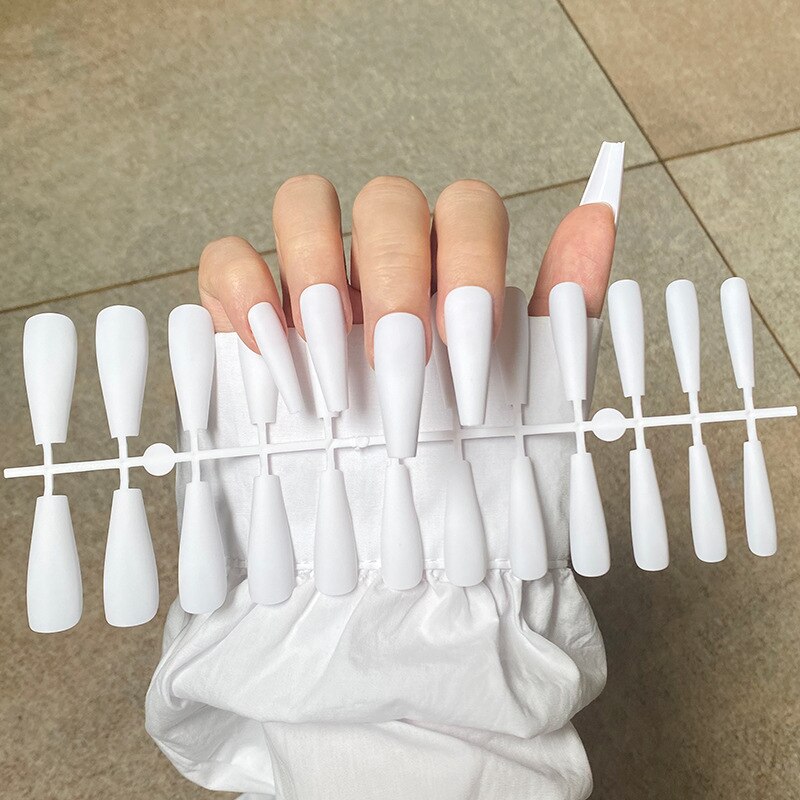 24Pcs/Sheet Matte Fake Nails Full Cover Ballet Fake Nail Elegant Solid Color Long Coffin False Nails Art Artificial Fingernails