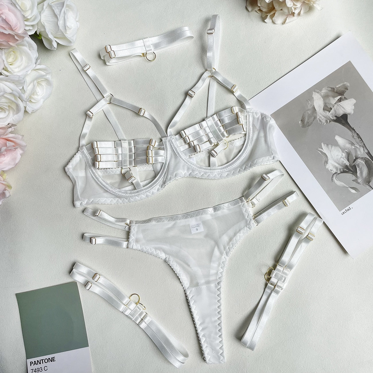 Sexy Lingerie Naked Women Without Censorship 5-Piece Sexy Costume Hollow Underwear Uncensored Sensual Open Bra Outfits