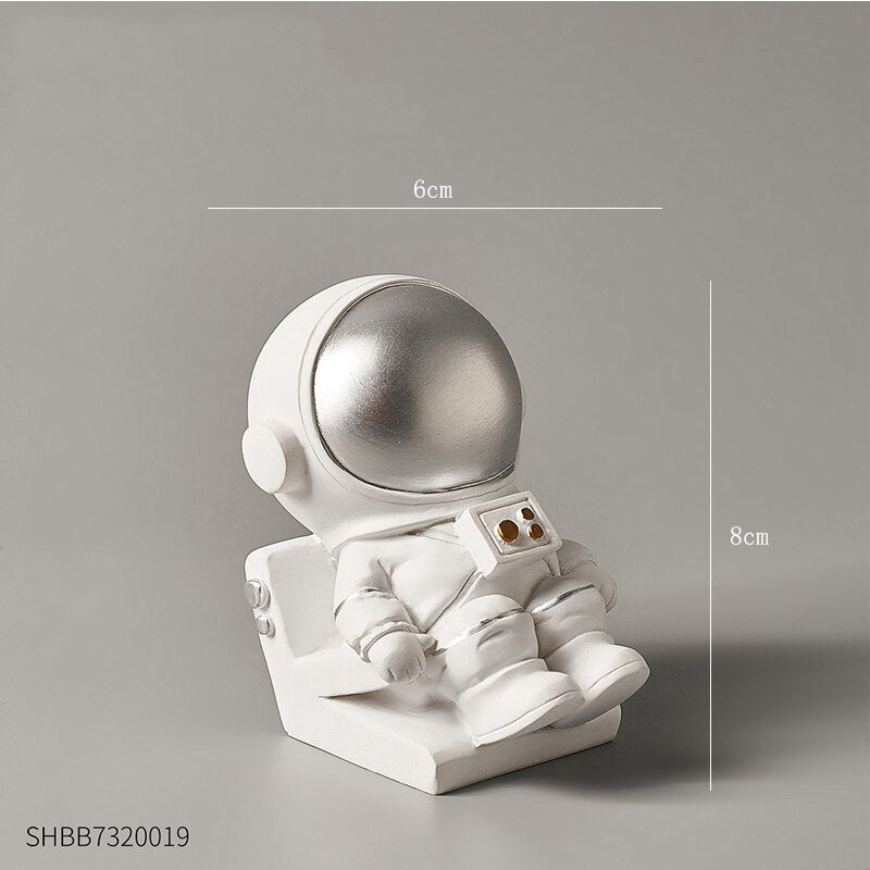 nordic home decoration accessories living room desk decor Figurine miniatures astronaut decorative figures figurine astronaut