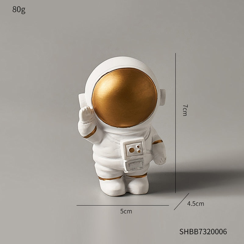 modern creative astronaut statue cute kawaii desk accessories bookshelves room decor Children room desktop home decoration