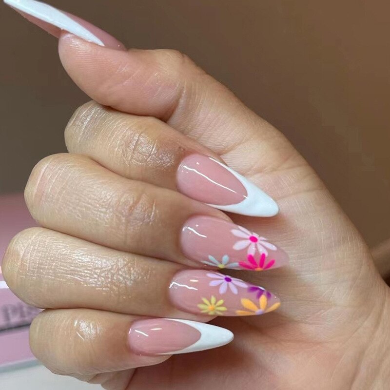 24pcs Almond Full Cover y2k black Sweet Fake Nails with glue cool Stiletto press on nails French artificial Nails With designs
