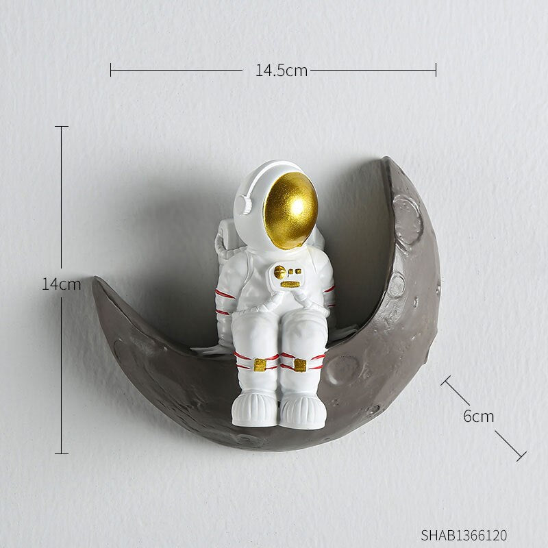 nordic home decoration accessories living room desk decor Figurine miniatures astronaut decorative figures figurine astronaut