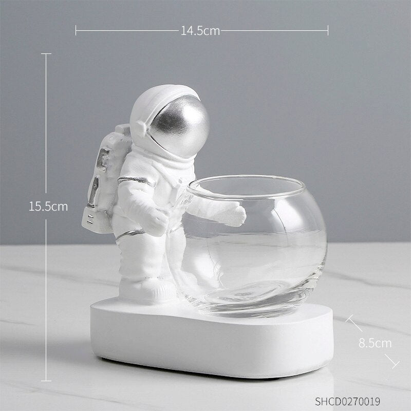 nordic home decoration accessories living room desk decor Figurine miniatures astronaut decorative figures figurine astronaut
