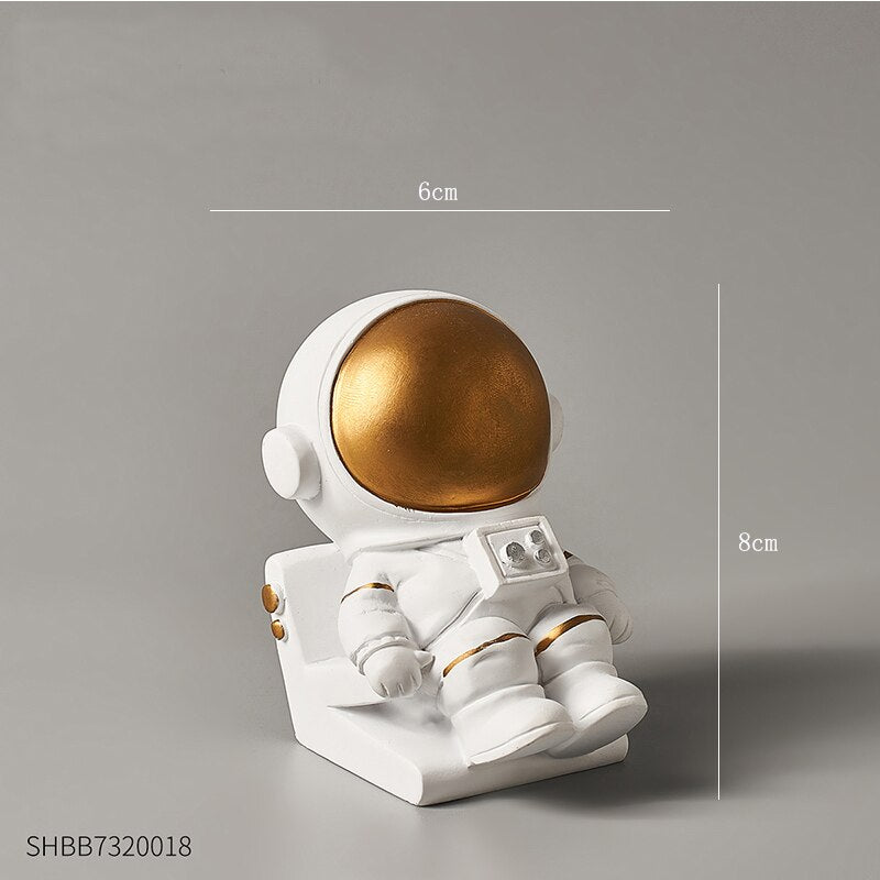 nordic home decoration accessories living room desk decor Figurine miniatures astronaut decorative figures figurine astronaut