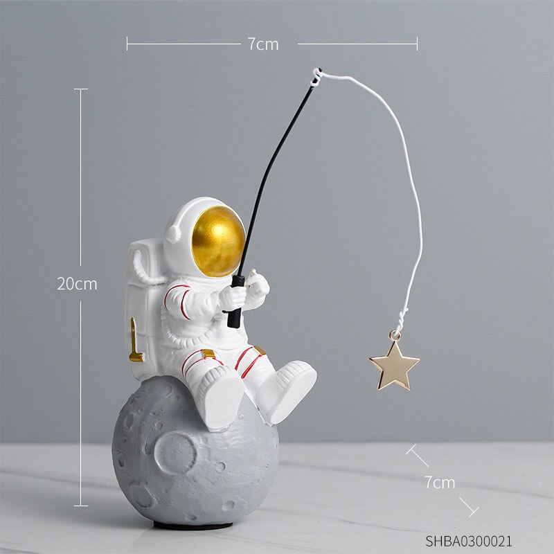 nordic home decoration accessories living room desk decor Figurine miniatures astronaut decorative figures figurine astronaut
