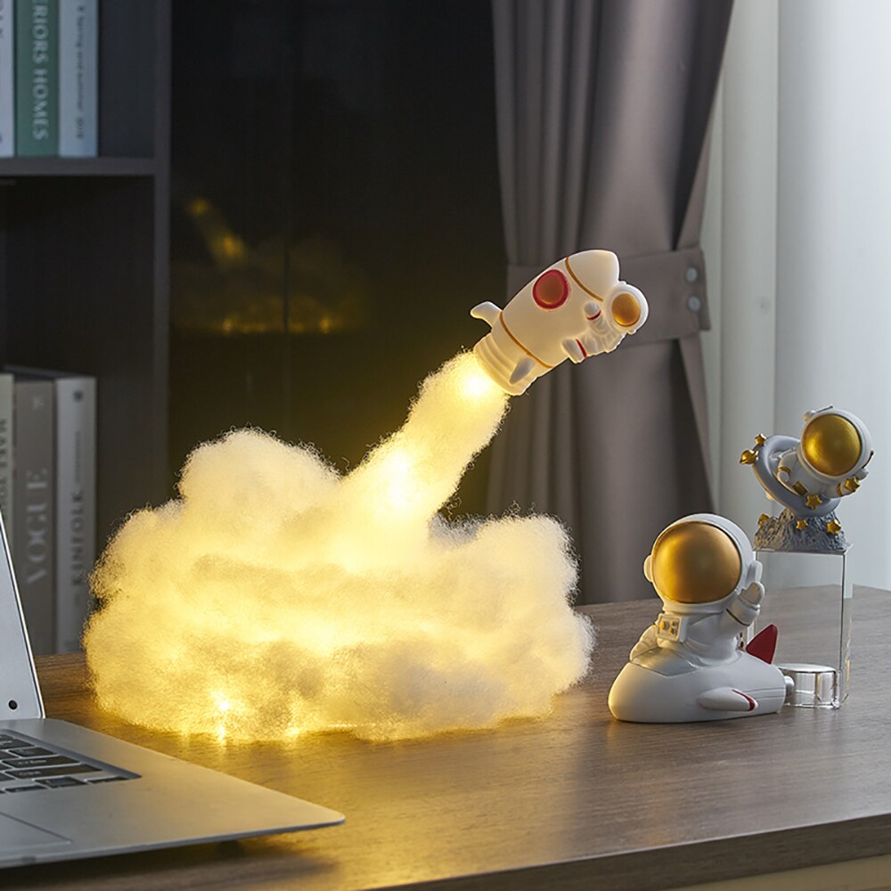 modern creative astronaut statue cute kawaii desk accessories bookshelves room decor Children room desktop home decoration