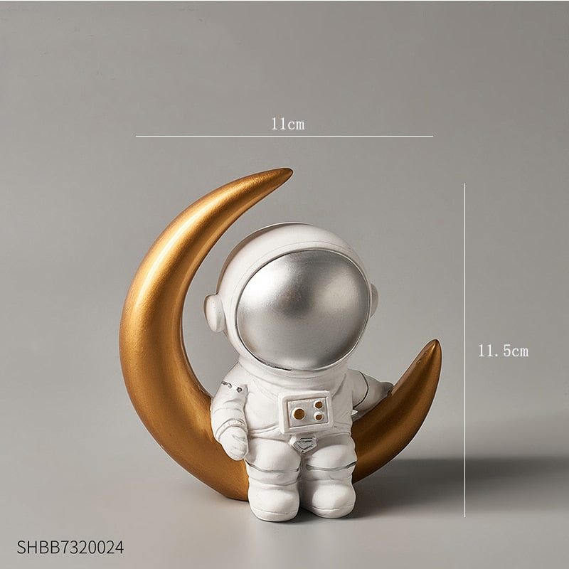 nordic home decoration accessories living room desk decor Figurine miniatures astronaut decorative figures figurine astronaut