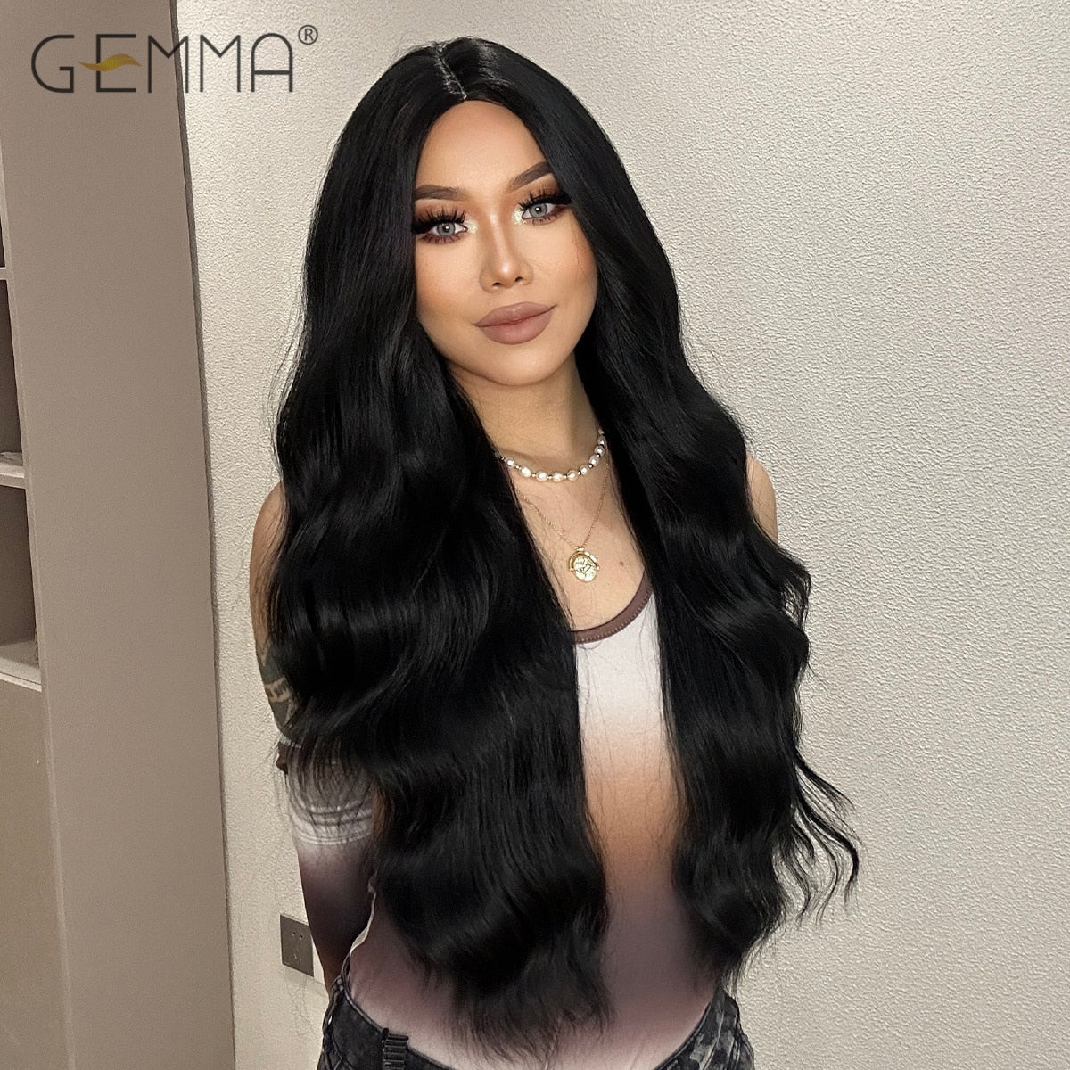 Long Wavy Black Natural Hair Wig Synthetic Middle Part Wigs for Black Women Heat Resistant Water Wave Cosplay Daily Use Wig