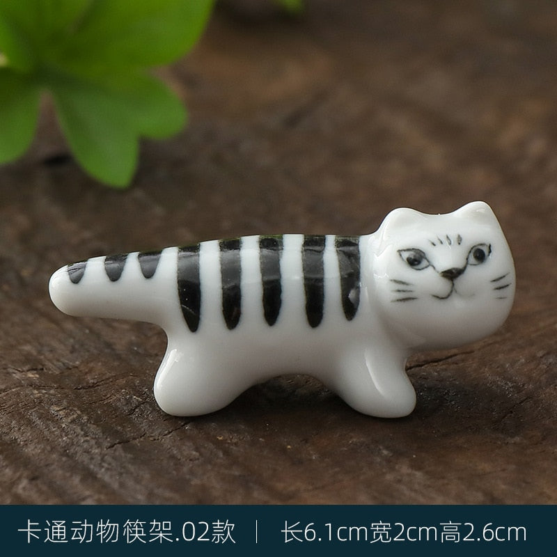 Japanese Style Underglaze Ceramic animals Chopstick Holder Tableware Restaurant Simple Oval Spoon Bracket Utensil For Kitchen