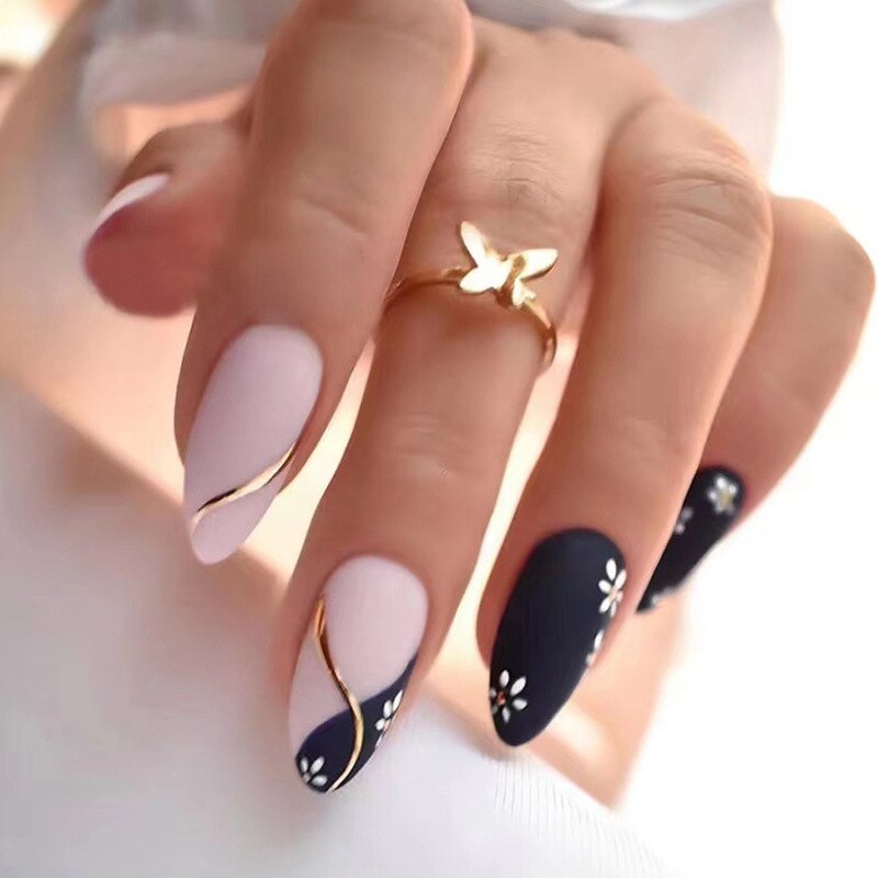 24pcs Almond Full Cover y2k black Sweet Fake Nails with glue cool Stiletto press on nails French artificial Nails With designs