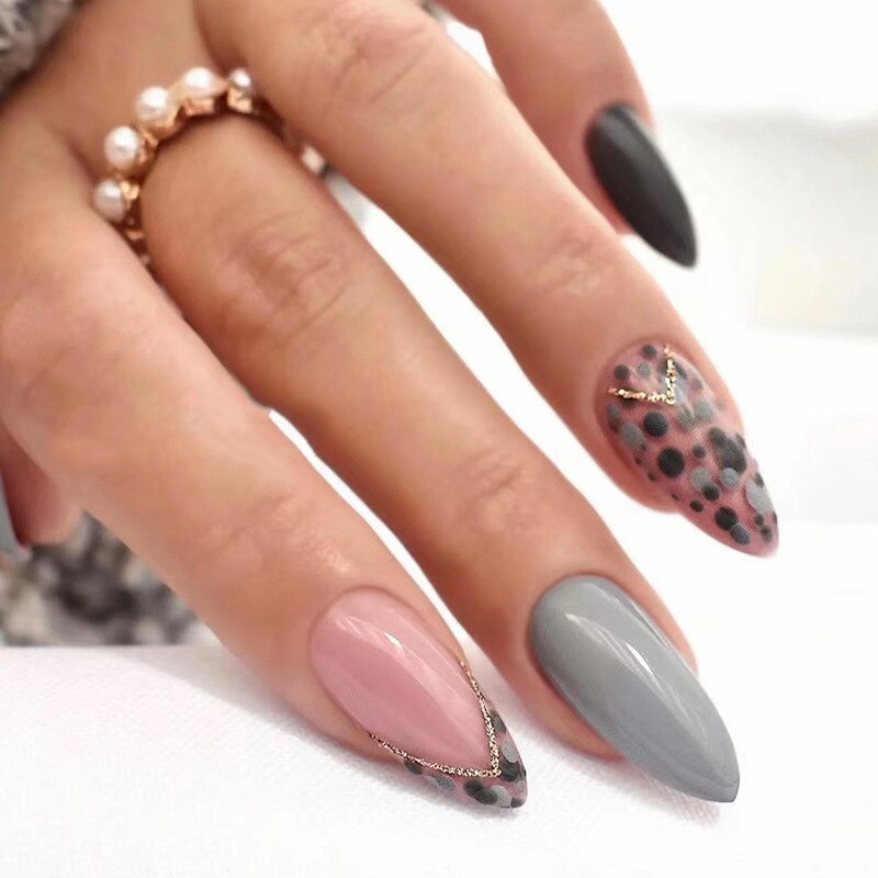 24pcs Almond Full Cover y2k black Sweet Fake Nails with glue cool Stiletto press on nails French artificial Nails With designs