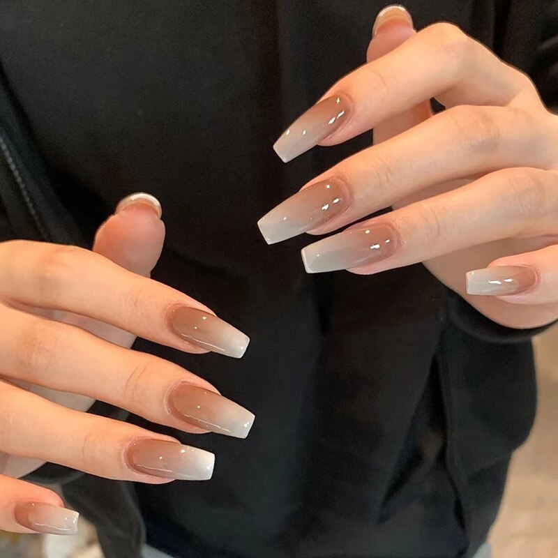 24pcs Press on Nails Short Fake Nails with Glue Jelly Gradient Design Detachable Artificial Nail Acrylic Coffin False Nails Tips
