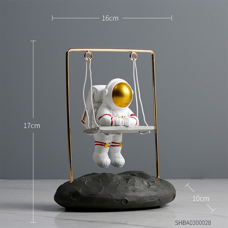 nordic home decoration accessories living room desk decor Figurine miniatures astronaut decorative figures figurine astronaut