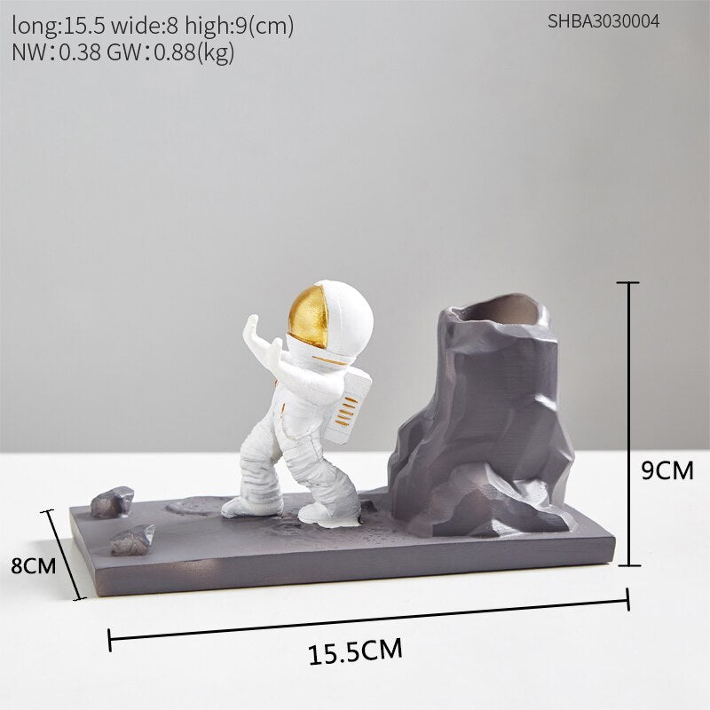 nordic home decoration accessories living room desk decor Figurine miniatures astronaut decorative figures figurine astronaut
