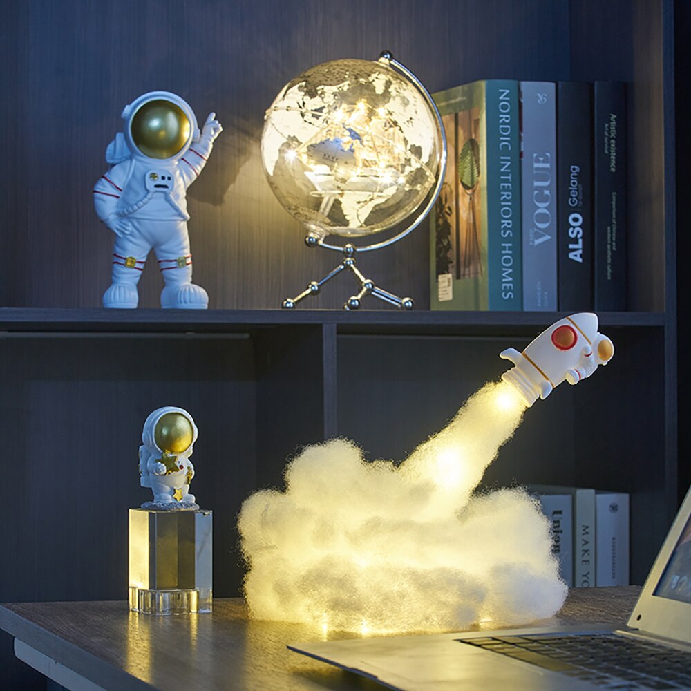 modern creative astronaut statue cute kawaii desk accessories bookshelves room decor Children room desktop home decoration